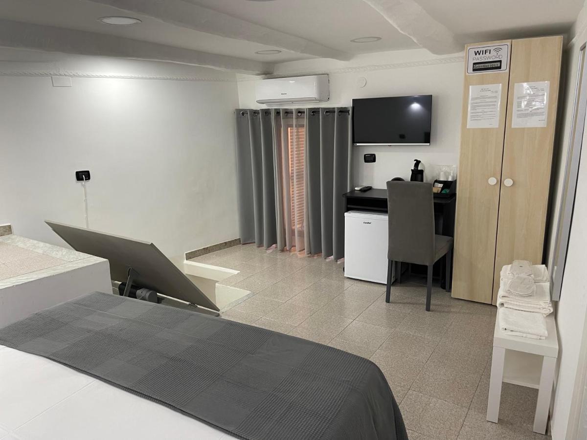 Bed and Breakfast Sott O Pont Napoli Zewnętrze zdjęcie